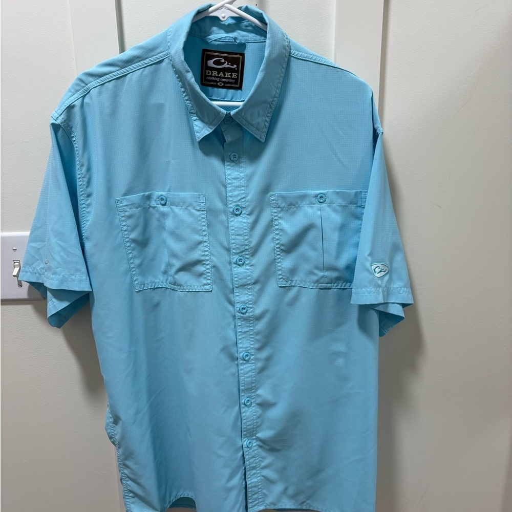 Drake Men's Light Blue Casual Button Down Shirt